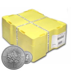 Box 500 x stříbrná mince 1 Oz Maple Leaf aktuální ročník